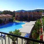 Village Mare אתר נופש
