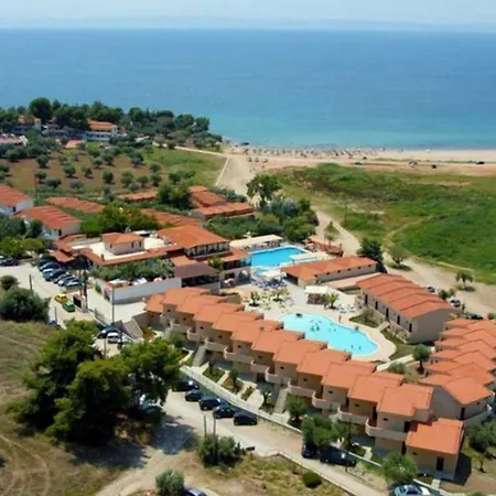 Village Mare Feriested 4*