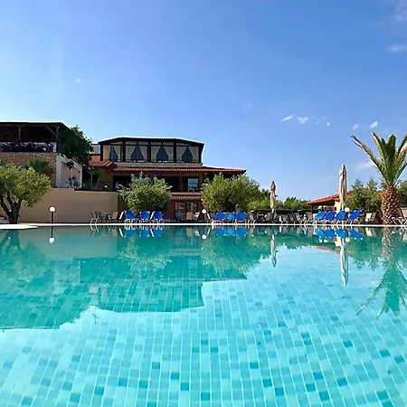 Village Mare منتجع 4*