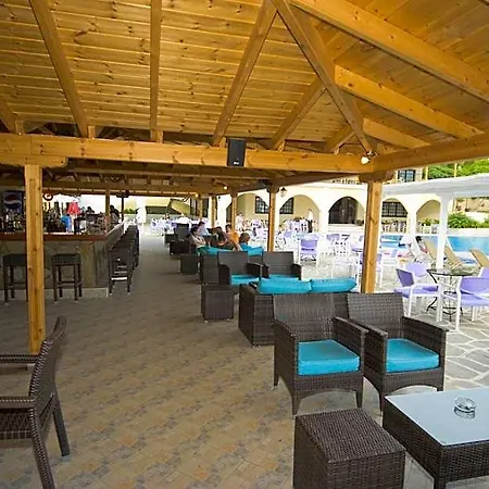 Village Mare ميتامورفوسي