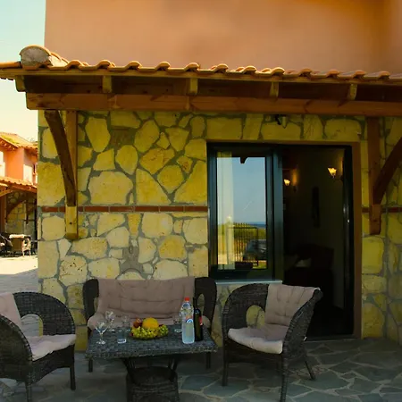 Village Mare 4*