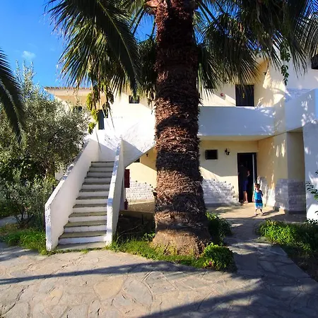 Village Mare Ośrodek wypoczynkowy 4*
