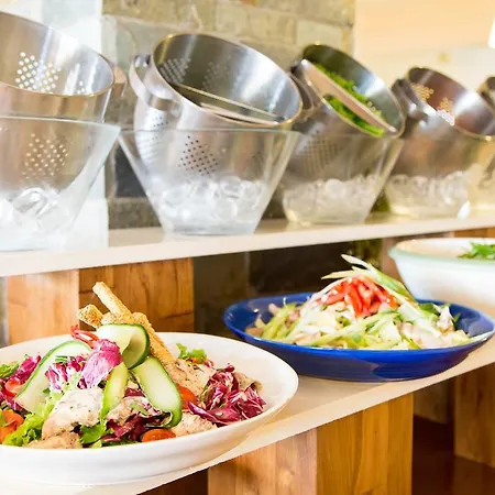 Village Mare Feriested