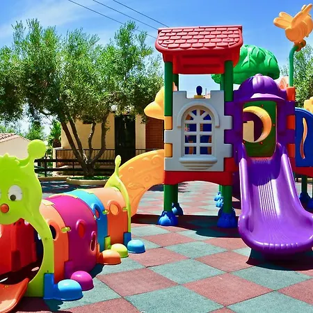 Θέρετρο Village Mare