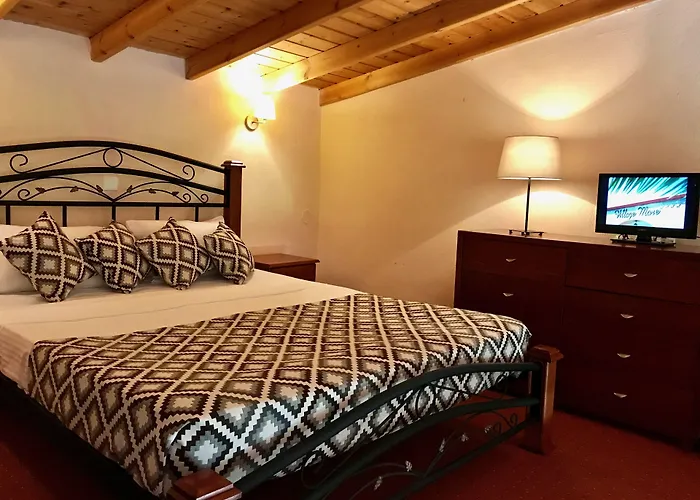 Village Mare منتجع ميتامورفوسي