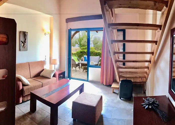 منتجع Village Mare 4*