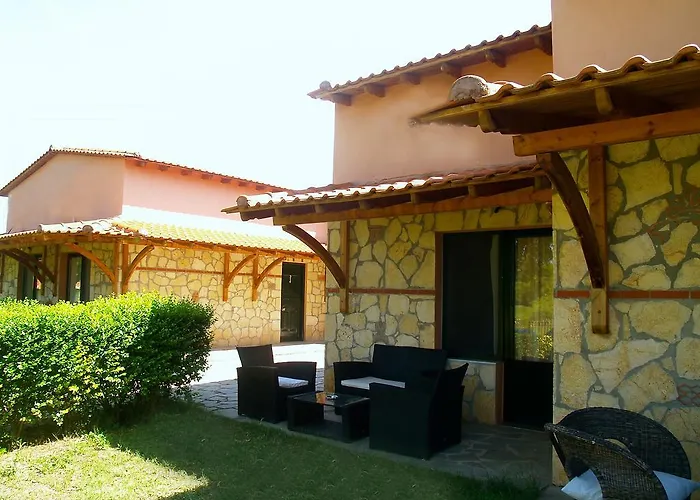 Village Mare منتجع 4*