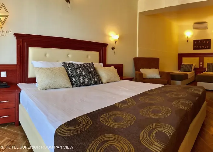 Village Mare منتجع 4*