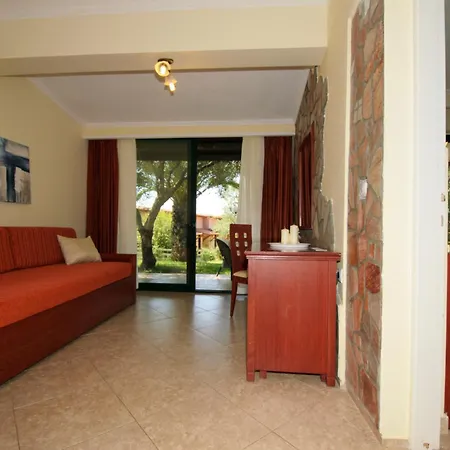 Village Mare 4*